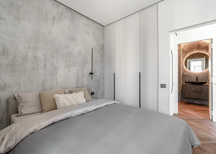 Ajeru 2 * Παλάγκα